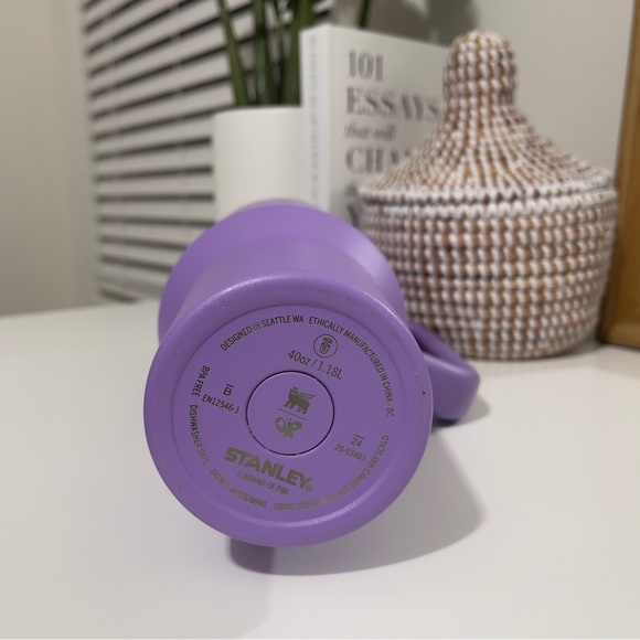 OLIVIA RODRIGO x Stanley rare tumbler cup purple stars NEW - Picture 7 of 9